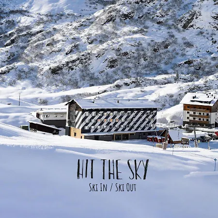 Hit The Sky 4*